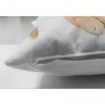 - Suet-K-5620-2 - Realhomes  Çift Taraflı Sevimli Köpek Desenli Dijital Baskılı Modern Süet Yastık Kırlent Kılıfı Realhomes