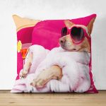 - Suet-K-5646 - Realhomes Bornozlu Köpek Desenli Modern Çift Taraflı Süet Yastık Kırlent Kılıfı Realhomes