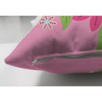 - Suet-K-5704-2 - Realhomes Çift Taraflı Çiçeklerin İçindeki Sevimli Kedi Desenli Modern Süet Yastık Kırlent Kılıfı Realhomes