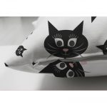 - Suet-K-5720-2 - Realhomes  Çift Taraflı Siyah Kediler Desenli Modern Süet Yastık Kırlent Kılıfı Realhomes