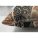 - Suet-K-5818-2 - Realhomes Çift Taraflı Etnik Desen Zeminli Afrika Kadın Motifli Dekoratif Süet Yastık Kılıfı Realhomes