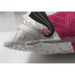 - Suet-K-5821-2 - Realhomes Çift Taraflı Mavi Yelpazeli Çizgi Motifli Kadın Motifli Dekoratif Süet Yastık Kılıfı Realhomes