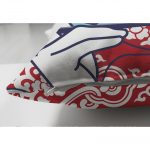 - Suet-K-5841-2 - Realhomes Çift Taraflı Suşi Yiyen Japon Kız Desenli Modern Süet Kırlent Kılıfı Realhomes