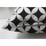 - Suet-K-764-2 - Realhomes Realhomes Çift Taraflı Dijital Baskılı Dekoratif Süet Yastık Kırlent Kılıfı Realhomes