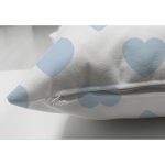 - Suet-K-779-2 - Realhomes Çift Taraflı Kalp Desen Dijital Baskılı Süet Yastık Kırlent Kılıfı Realhomes