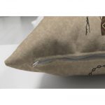 - Suet-K-87-2 - Realhomes  Çift Taraflı Geyik Desenli Dijital Baskılı Dekoratif Süet Yastık Kırlent Kılıfı Realhomes