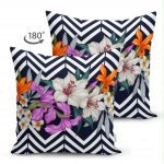 - Suet-K-970-1 - Realhomes  Çift Taraflı Çiçek Desen Dijital Baskılı Dekoratif Süet Yastık Kırlent Kılıfı Realhomes