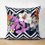 - Suet-K-970 - Realhomes  Çift Taraflı Çiçek Desen Dijital Baskılı Dekoratif Süet Yastık Kırlent Kılıfı Realhomes