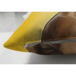 - Suet-K-afrika-kadin-2 - Realhomes Çift Taraflı Etnik Afrika Kadın Motifli Modern Süet Yastık Kırlent Kılıfı Realhomes