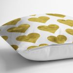 - 7138 - Realhomes Beyaz Zeminli Gold Renkli Kalp Desenli Dijital Baskılı Modern Kırlent Kılıfı Realhomes