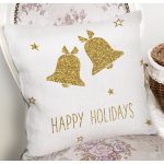 - 7144 - Realhomes  Beyaz Zeminde Gold Renkli Çan Desenli Dijital Baskılı Modern Yastık Kırlent Kılıfı Realhomes