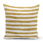 - 7159 - Realhomes Beyaz Zeminde Gold Zigzag Desenli Dijital Baskılı Modern Yastık Kırlent Kılıfı Realhomes