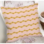 Pudra Zeminde Gold Renkli Zigzag Desenli Dijital Baskılı Modern Yastık Kılıfı Realhomes