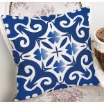 - 7212 - Realhomes Mavi Zemin Üzerinde Çini Desenli Dijital Baskılı Modern Yastık Kırlent Kılıfı Realhomes