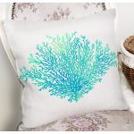 - 7228 - Realhomes Beyaz Zeminde Yeşil Renkli Su Yosunu Desenli Dijital Baskılı Modern Kırlent Kılıfı Realhomes