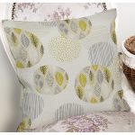 - 7284 - Realhomes  Renkli Zemin Üzerinde Yaprak Motifli Dijital Baskılı Modern Yastık Kırlent Kılıfı Realhomes