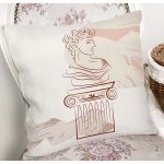 Beyaz Zeminde Onedraw Çizimli Antik Desenli Dijital Baskılı Modern Yastık Kılıfı Realhomes