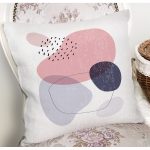 - 7435 - Realhomes Beyaz Zeminde Renkli Oval Desenli Dijital Baskılı Modern Yastık Kırlent Kılıfı Realhomes