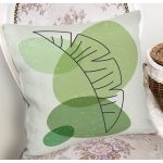 - 7446 - Realhomes  Renkli Zeminde Yaprak Motifli Dijital Baskılı Modern Yastık Kırlent Kılıfı Realhomes