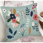 - 7537 - Realhomes Rengarenk Zeminli Rengarenk Çiçek Desenli Dijital Baskılı Modern Yastık Kırlent Kılıfı Realhomes