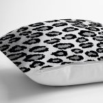 Gri Zemin Üzerinde Geometrik Çizim Dijital Baskılı Modern Yastık Kırlent Kılıfı Realhomes