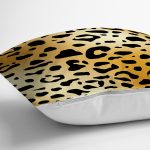 Renkli Zemin Üzerinde Siyah Detaylı Geometrik Çizim Yastık Kırlent Kılıfı Realhomes