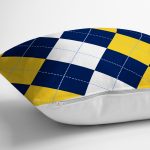 - 7636 - Realhomes Beyaz Zemin Üzerinde Baklava Desenli Dijital Baskılı Modern Yastık Kırlent Kılıfı Realhomes