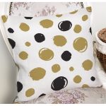 Beyaz Zemin Üzerinde Renkli Geometrik Desenli Dijital Baskılı Modern Yastık Kılıfı Realhomes