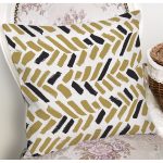 - 7662 - Realhomes  Beyaz Zemin Üzerinde Renkli Geometrik Çizimli Dijital Baskılı Modern Yastık Kılıfı Realhomes
