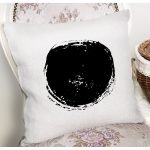 Beyaz Zemin Üzerinde Siyah Renkli Geometrik Çizim Modern Yastık Kırlent Kılıfı Realhomes