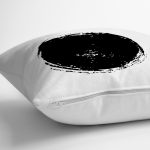 Beyaz Zemin Üzerinde Siyah Renkli Geometrik Çizim Modern Yastık Kırlent Kılıfı Realhomes