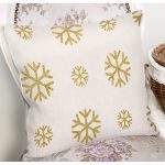 - 7722 - Realhomes Renkli Zemin Üzerinde Gold Detaylı Kartanesi Desenli Yastık Kırlent Kılıfı Realhomes