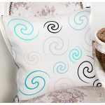 - 7760 - Realhomes  Beyaz Zemin Üzerinde Modern Çizgili Dijital Baskılı Modern Yastık Kırlent Kılıfı Realhomes