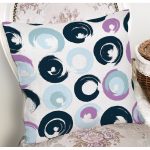 Beyaz Zemin Üzerinde Renkli Geometrik Desenli Dijital Baskılı Modern Yastık Kılıfı Realhomes