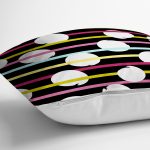 Siyah Zemin Üzerinde Modern Çizgili Beyaz Puantiyeli Yastık Kırlent Kılıfı Realhomes