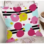 Beyaz Zemin Üzerinde Siyah Modern Çizgili Renkli Puantiyeli Yastık Kırlent Kılıfı Realhomes