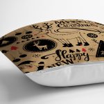 - 7853 - Realhomes Renkli Zemin Üzerinde Yılbaşı Desenli Merry Christmas Yazılı Yastık Kırlent Kılıfı Realhomes