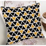 Siyah Zemin Üzerinde Gold Detaylı Geometrik Desenli Yastık Kırlent Kılıfı Realhomes
