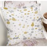 - 7943 - Realhomes Beyaz Zemin Üzerinde Gold Detaylı Geometrik Desenli Yastık Kırlent Kılıfı Realhomes