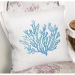 Beyaz Zemin Üzerinde Renkli Deniz Yıldızı Desenli Modern Yastık Kırlent Kılıfı Realhomes