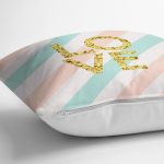 - 8219 - Realhomes  Beyaz Zemin Üzerinde Gold Detaylı Love Yazılı Dijital Baskılı Modern Yastık Kılıfı Realhomes