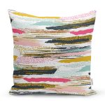 Beyaz Zemin Üzerinde Renkli Yatay Çizgili Yastık Kırlent Kılıfı Realhomes