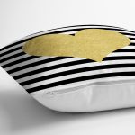 - 8262 - Realhomes Beyaz Zemin Üzerinde Siyah Yatay Çizgili Gold Detaylı Kalp Desenli Kırlent Kılıfı Realhomes