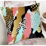 Beyaz Zemin Üzerinde Gold Detaylı Renkli Geometrik Desenli Yastık Kırlent Kılıfı Realhomes