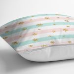 - 8300 - Realhomes  Beyaz Zemin Üzerinde Renkli Yatay Çizgili Gold Detaylı Kartanesi Yastık Kılıfı Realhomes