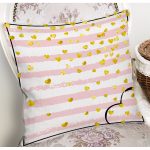 - 8314 - Realhomes Beyaz Zemin Üzerinde Gold Detaylı Kalp Desenli Modern Yastık Kırlent Kılıfı Realhomes