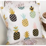 Beyaz Zemin Üzerinde Gold Detaylı Ananas Desenli Modern Yastık Kırlent Kılıfı Realhomes