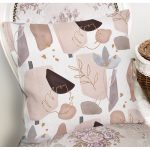 Beyaz Zemin Üzerinde Soft Renkli Yaprak Motifli Modern Yastık Kırlent Kılıfı Realhomes