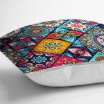 - 8753 - Realhomes Renkli Zeminli Geometrik Desenli Dijital Baskılı Modern Yastık Kırlent Kılıfı Realhomes