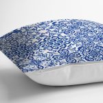 - 8759 - Realhomes Beyaz Zemin Üzerinde Çini Desenli Dijital Baskılı Modern Yastık Kırlent Kılıfı Realhomes